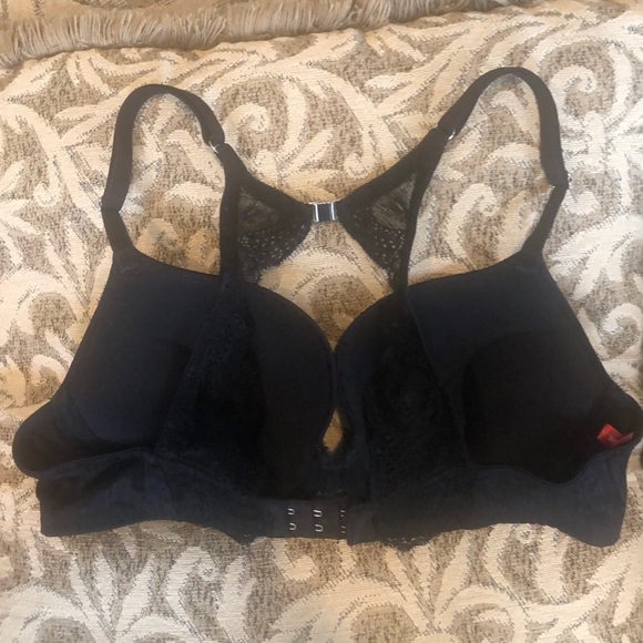 Gorgeous Scandale black bra, 36B - Picture 3 of 6